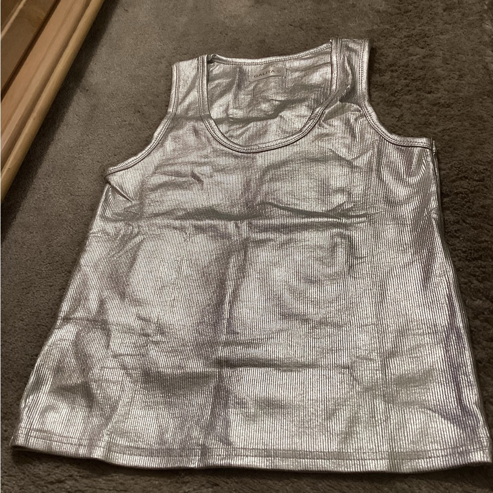 Silver Tank